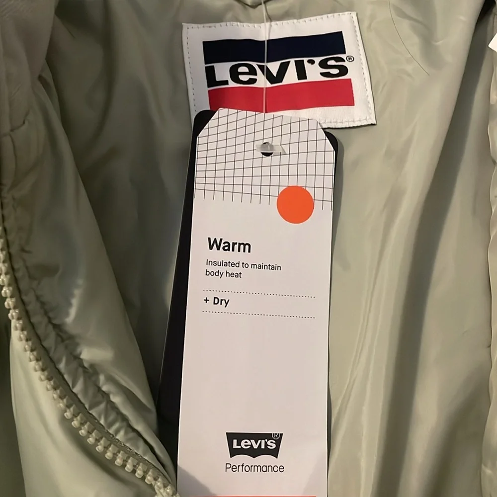 NWT Levis Women Puffer Jacket with Hood - Picture 3 of 5